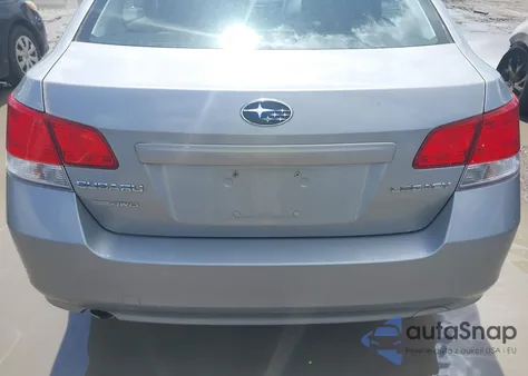 2010 Subaru Legacy 2.5I Premium z USA, uszkodzony, nr VIN 4S3BMCC62A3240424